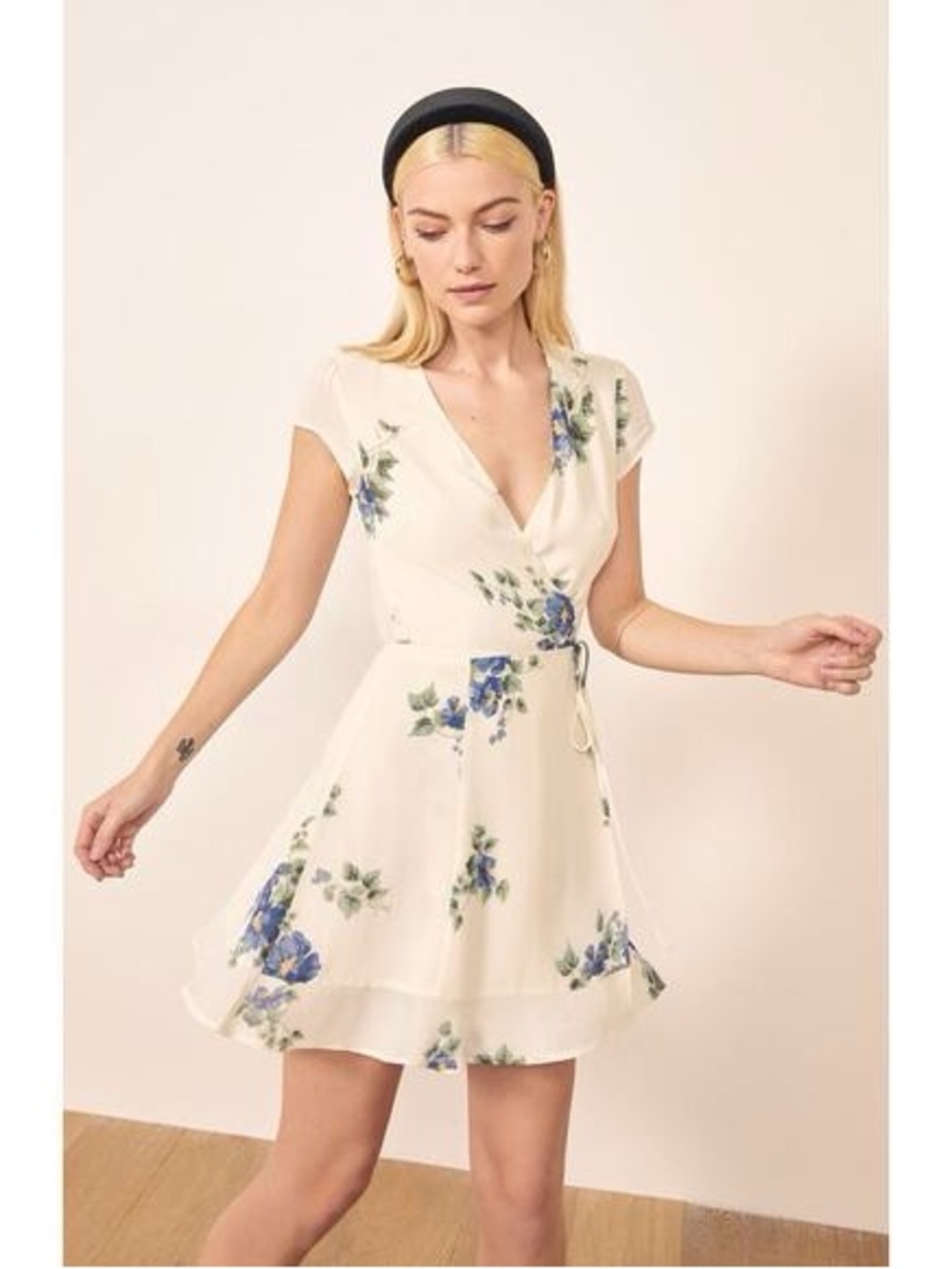 Reformation Radley Wrap Mini Dress Sz L Floral